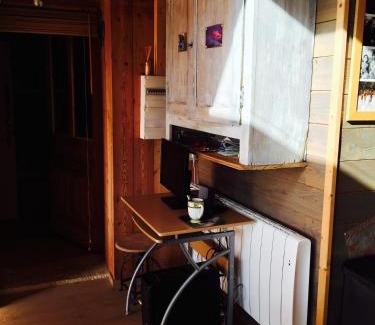 Orchamps-Vennes House | Gîte Les Cigognes