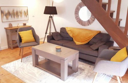 Ligny-le-Ribault House | Gîte Les Fourmilières