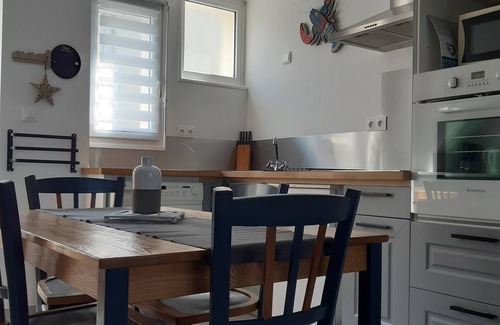 Grandcamp-Maisy House | Gîte " Les mouettes