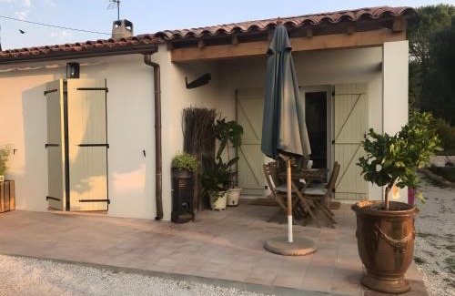 Cotignac Apartment | Gîte Les Tarentes