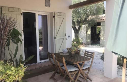 Cotignac Apartment | Gîte Les Tarentes