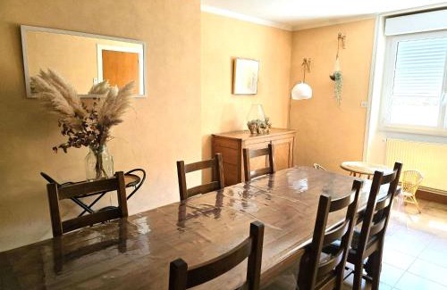 Polisy House | Gîte Les Treilles