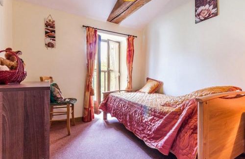 Corcoue-sur-Logne House | Gîte Rénové avec Étang, Proche Nantes, Wi-Fi, Équipements Bébé - FR-1-306-1118