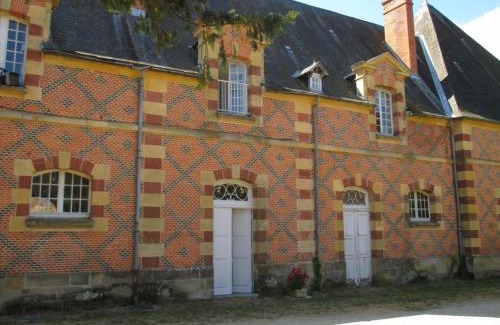 Trevol House | Gîte rénové dans un château avec WIFI et jardin, animaux acceptés - FR-1-489-73