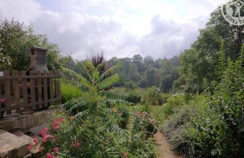 Perigneux House | Gîte spacieux 6 pers, nature, animaux acceptés - FR-1-496-5