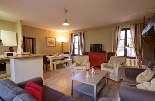 Parigny House | Gîte spacieux avec loisirs et parc de 80 ha, animaux acceptés - FR-1-496-160