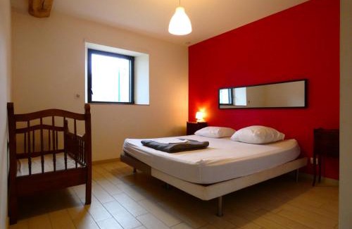 Moutiers House | Gîtes contemporains et rénovés avec jardin, terrasse et parking à Moutiers en Beauce - FR-1-581-125