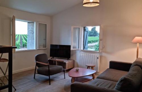 Villeneuve-les-Maguelone Apartment | Gîtes de l'Estagnol