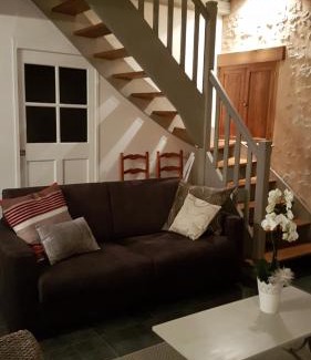 Le Pin-la-Garenne House | Gîtes de "La Haute Borde"