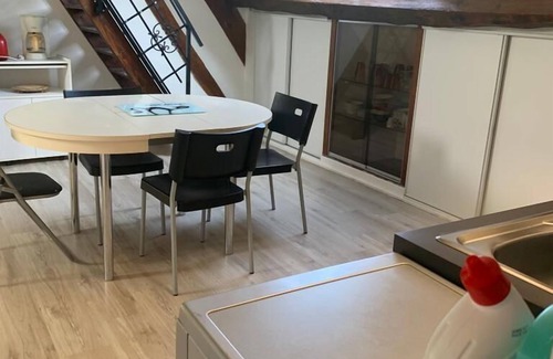 Le Breuil Apartment | Gîtes de montvaltin appartement sous toit