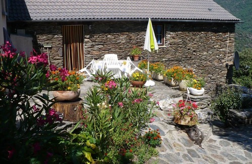 Saint-Martin-de-Lansuscle House | Gîtes de France au Mas de la Coste 2 people