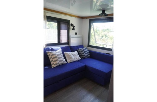 Hayitbuku Cabin | G A I A Tiny Houses - 70 meters to the beach. 2