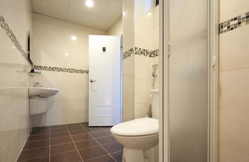Hualien City Centre Hotel | G.O.A.T Hostel