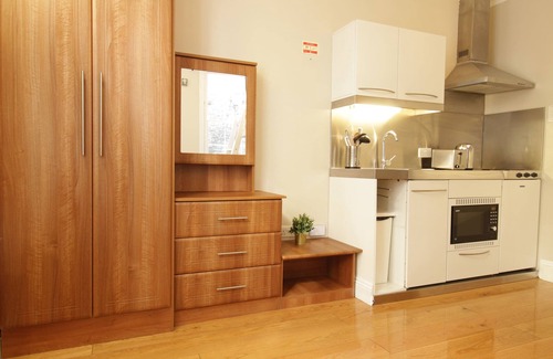 Tachbrook Apartment | G4s - Idea base: zone 1 ease with Victoria charm