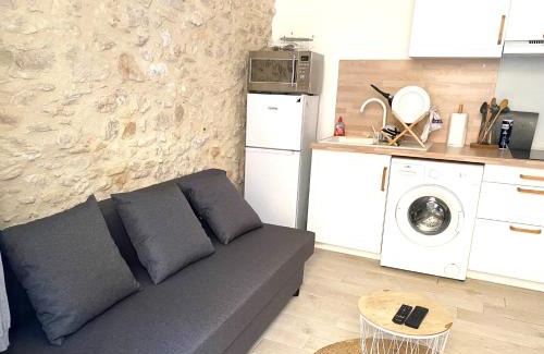 Bollene Apartment | GAB & JO