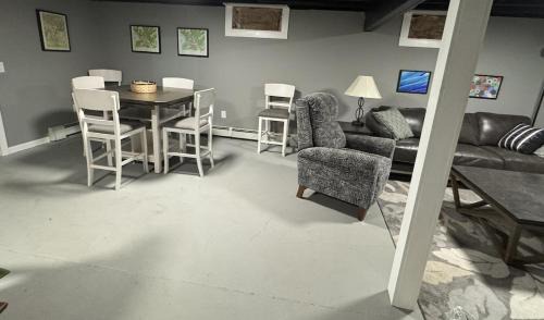 Corning House | Gaffer Getaway