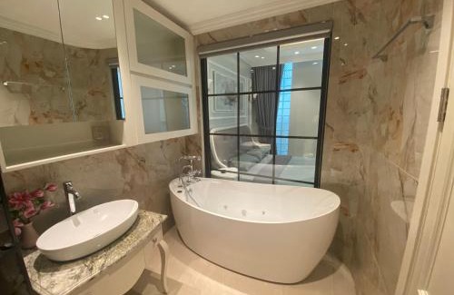 Ba Dinh Apartment | Gaia House