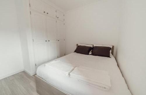 Oliveira do Douro Apartment | Gaia Terrace With Elevator by Vacationy