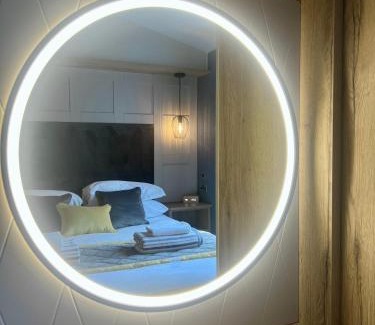 Jedburgh Resort | Gainsborough Lodge
