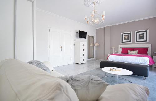 Soloveira House | GALIHOST - Enorme casa con piscina en Vilanova de Arousa