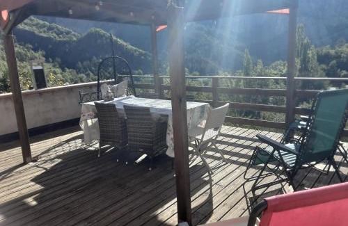 Rigaud Apartment | Gallinette, joli appartement avec terrasse privative