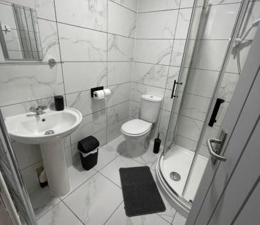 Preston Apartment | Galway Suite