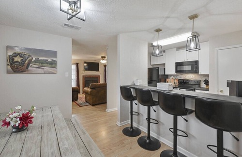 Southwood Valley House | Game On - Aggieland Vacation Rentals