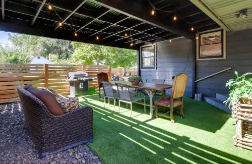 Old Southwest House | Game Room and Putting Green Reno Home!