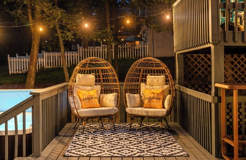 East Stroudsburg House | Game Room Hot Tub Fire Pit Playset Grill