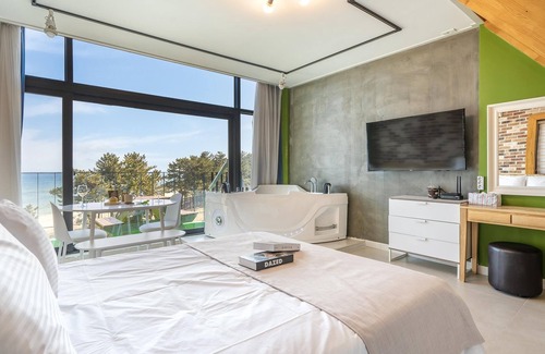 Gangneung House | Gangneung Jd38 spa Pension