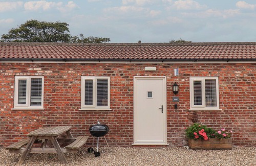 Flamborough House | GANNET, pet friendly, character holiday cottage in Flamborough