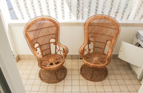 Rivoltella Apartment | Garda Fantasy Apartment - JACUZZI