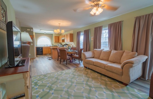 Boise House | Garden City Home Away from Home