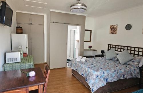 Vereeniging House | Garden Corner Guesthouse