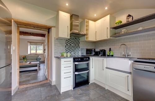 West Beckham Cottage | Garden Cottage - sleeps 2 guests in 1 bedroom