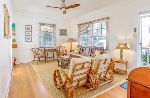 Diamond Head - Kapahulu - St. Louis House | Garden Cottage Unit A