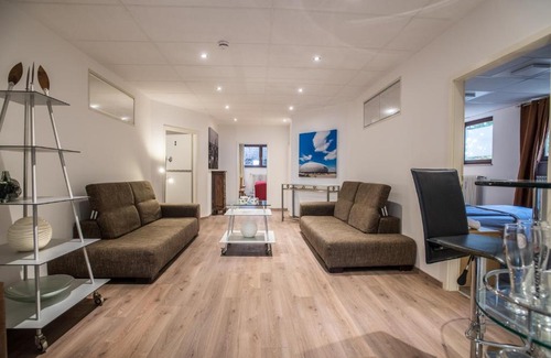 Trudering-Riem House | Garden House & East Park-Apartments