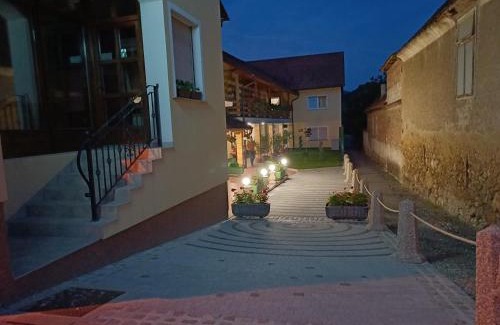 Varazdinske Toplice House | Garden