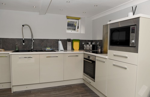 Harrogate Apartment | Garden Mews - 2 bedroom - Harrogate Town Centre - Patio area