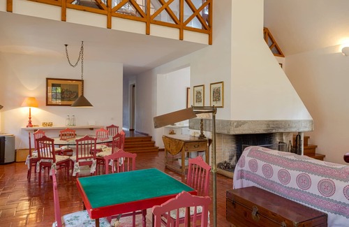 Mucifal House | Garden, near the beach, car essential