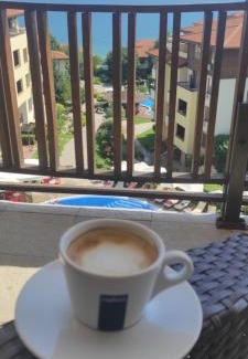 Sveti Vlas Apartment | Garden of Eden Sea and Pool View