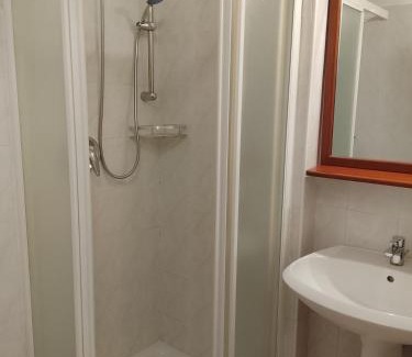 Quingentole Apartment | Garden Residence