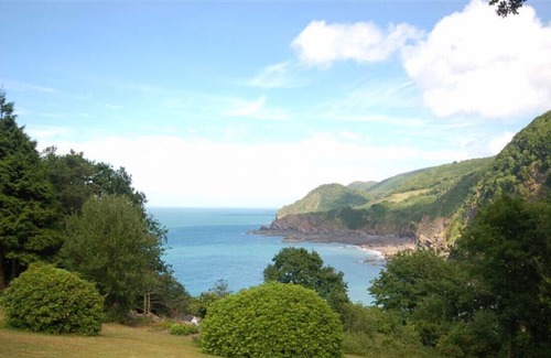 Hele House | Garden Suite - One Bedroom House, Sleeps 2