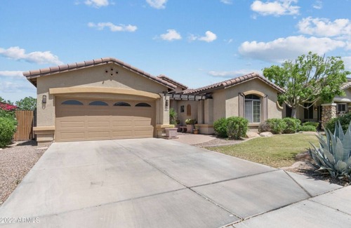 Rovey Farm Estates House | Gardenia 5 min from State Farm Stadium