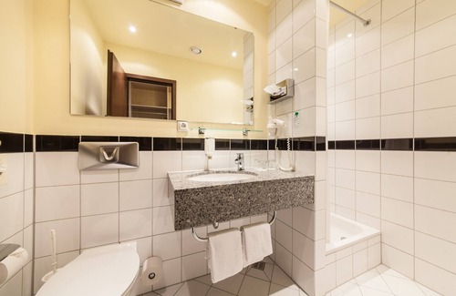 Porz Hotel | Garner Hotel Cologne Porz - Airport by IHG