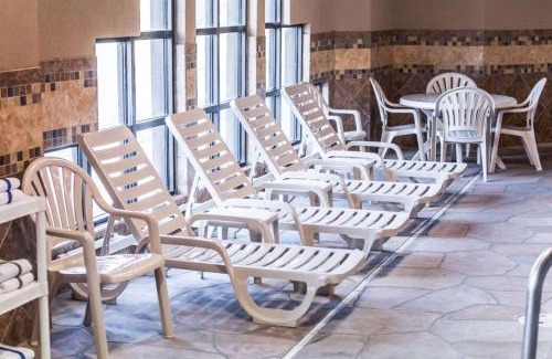 Topeka Hotel | Garner Hotel Topeka West by IHG