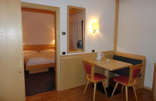 Campitello di Fassa Hotel | Garni Aritz