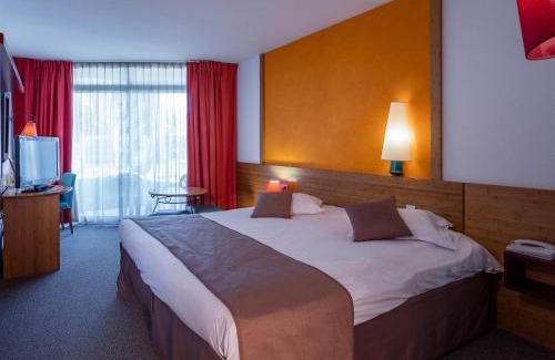 Valescure Hotel | Garrigae Domaine de l'Esterel - piscine & SPA Cinq Mondes
