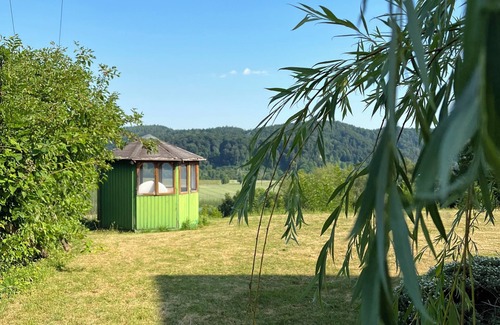 Nitzenweiler Apartment | Garten mit Einzigartigem Panoramablick Nähe Tettnang, Bodensee und Messe