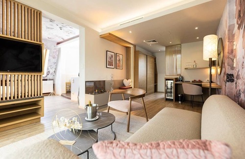 Loipersdorf bei Fuerstenfeld House | Gartenzimmer - 1 Nacht Inkl. Therme - Thermenhotel Vier Jahreszeiten